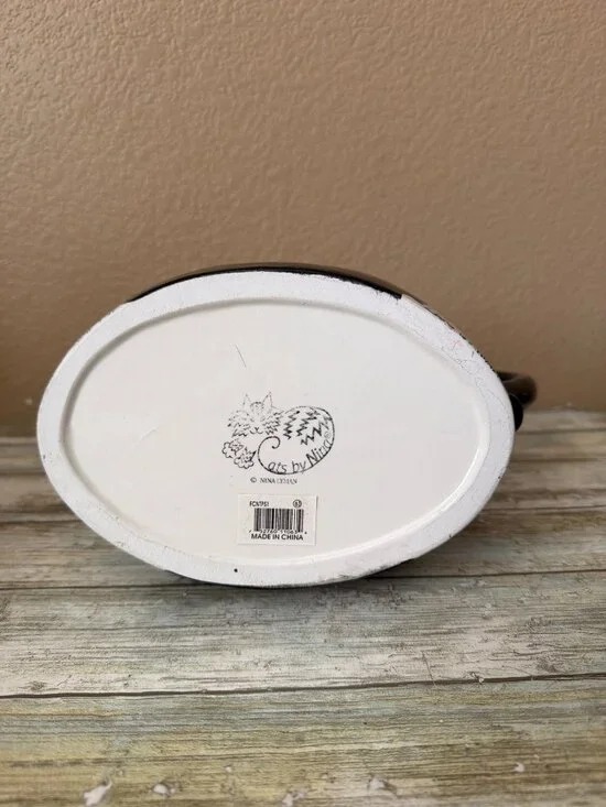 Cats By Nina Lyman Black Cat Ceramic Teapot 9" Pre-owned - Picture 4 of 15